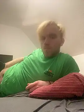 fickmichhart- online show from February 2026 10:28:02 PM