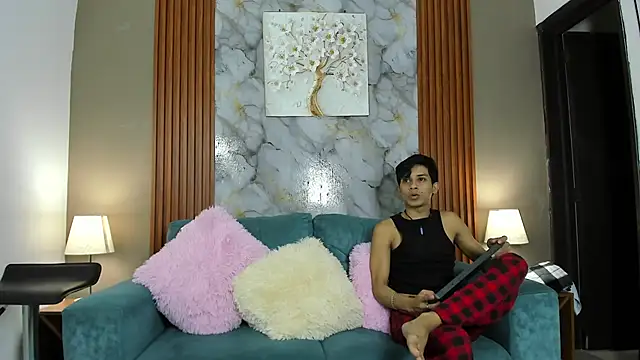 YUMMY BRO online show from February 2026 07:27:02 AM