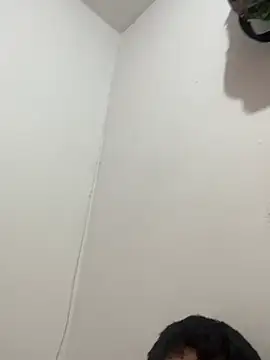 Snapshot of Miguel_960 chatting on March 2026 09:18:02 PM Miguel 960 online show from March 2026 09:18:02 PM