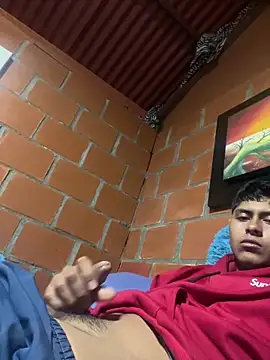 Snapshot of Miguel_960 chatting on April 2026 01:47:01 AM Miguel 960 online show from April 2026 01:47:01 AM