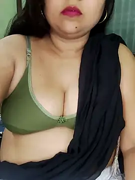 Snapshot of Fit_Girl55 chatting on April 2026 07:21:02 PM Fit Girl55 online show from April 2026 07:21:02 PM