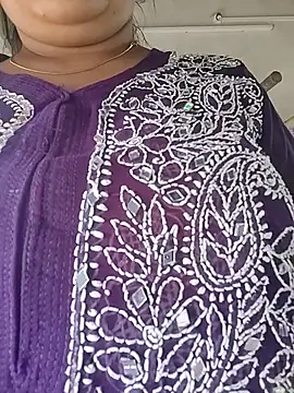 Snapshot of taniya0 chatting on July 2026 04:38:01 AM taniya0 online show from July 2026 04:38:01 AM