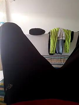 isuru lakshan online show from February 2026 04:26:01 PM