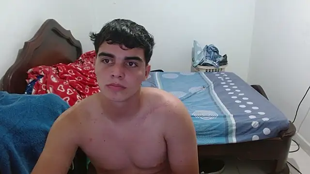 Snapshot of heiker__ chatting on February 2026 05:52:01 AM heiker online show from February 2026 05:52:01 AM