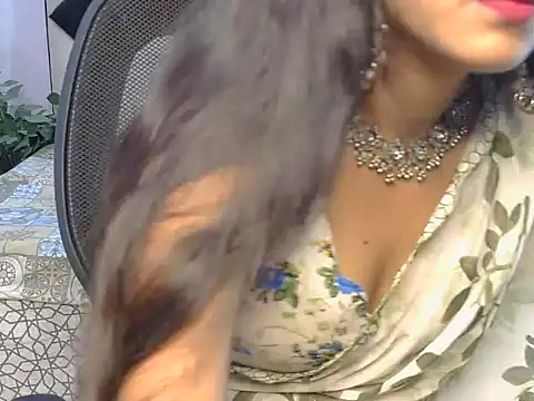 Snapshot of its-taniya chatting on April 2026 03:33:02 AM its-taniya online show from April 2026 03:33:02 AM