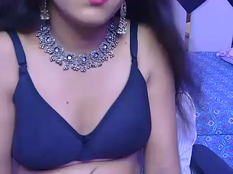 Snapshot of its-taniya chatting on May 2026 04:08:02 AM its-taniya online show from May 2026 04:08:02 AM