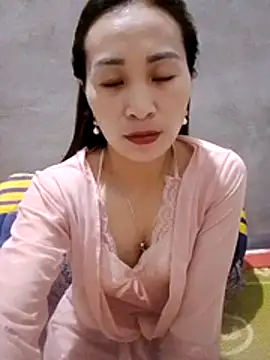 Snapshot of Thobaby112 chatting on March 2026 11:14:01 AM Thobaby112 online show from March 2026 11:14:01 AM