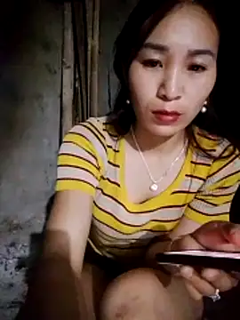 Snapshot of Thobaby112 chatting on March 2026 09:05:01 PM Thobaby112 online show from March 2026 09:05:01 PM