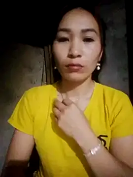 Thobaby112 online show from April 2026 09:39:01 PM