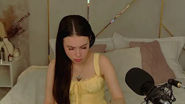 LanaLedger online show from February 2026 10:36:02 AM