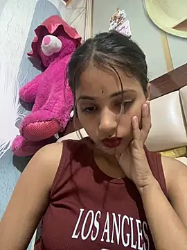 samayra1144 online show from May 2026 07:17:01 AM