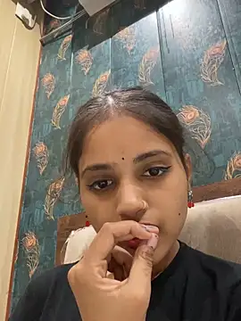 samayra1144 online show from June 2026 01:50:02 PM