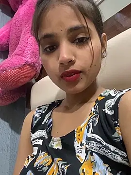 samayra1144 online show from June 2026 03:55:01 AM