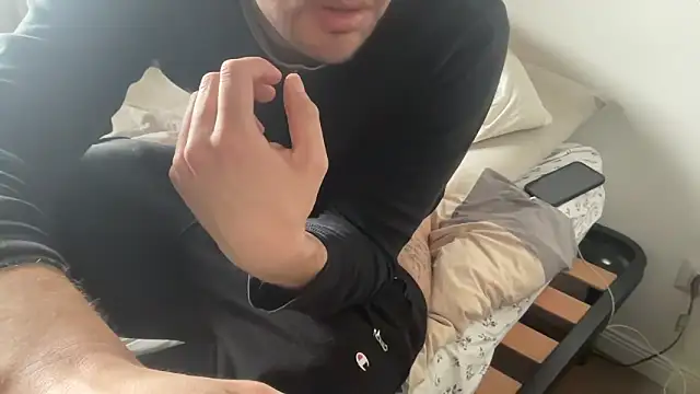 Snapshot of avidamentelive chatting on February 2026 01:29:02 PM avidamentelive online show from February 2026 01:29:02 PM