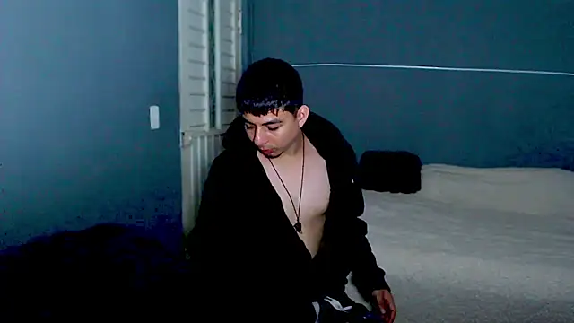 Snapshot of polloCol4U chatting on March 2026 09:55:01 PM polloCol4U online show from March 2026 09:55:01 PM