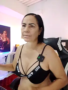 Snapshot of RubyStrome chatting on April 2026 09:28:02 AM RubyStrome online show from April 2026 09:28:02 AM