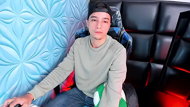 bad boy cum  online show from May 2026 12:43:01 PM