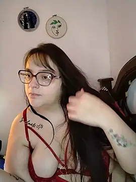 daphneev online show from August 2026 02:11:02 PM