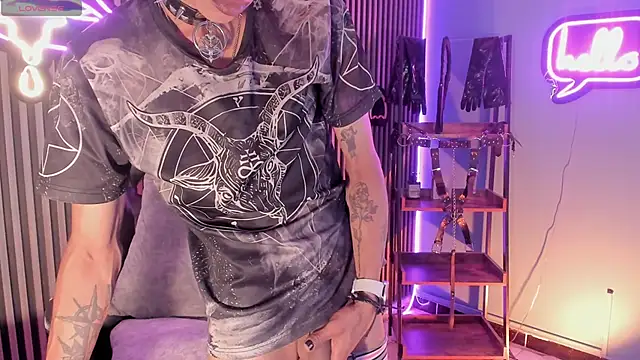 Snapshot of Maximoking26 chatting on March 2026 01:42:01 AM Maximoking26 online show from March 2026 01:42:01 AM