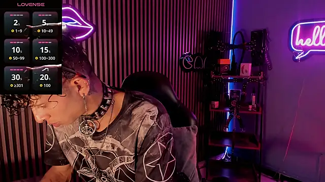 Snapshot of Maximoking26 chatting on April 2026 01:03:01 AM Maximoking26 online show from April 2026 01:03:01 AM