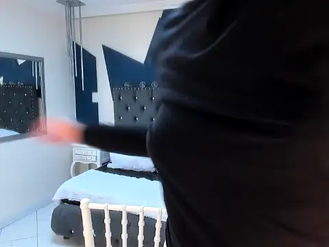 sara gray   online show from March 2026 05:50:02 PM