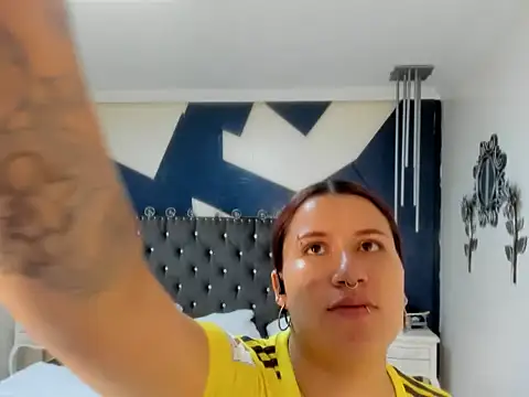 sara gray   online show from March 2026 05:18:02 PM