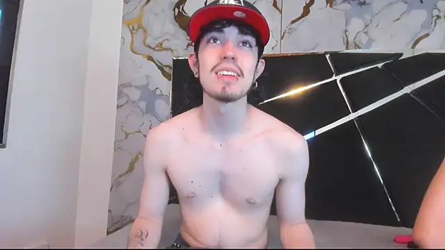 Couple In Heat online show from March 2026 07:40:01 PM