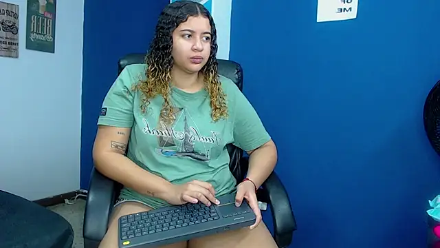 Snapshot of goodgirlxxl chatting on March 2026 11:20:02 PM goodgirlxxl online show from March 2026 11:20:02 PM