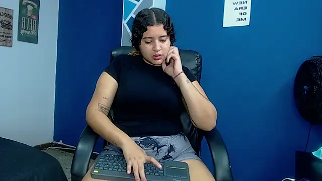 Snapshot of goodgirlxxl chatting on March 2026 12:47:02 AM goodgirlxxl online show from March 2026 12:47:02 AM