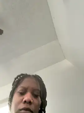 ShortcakeMochaa online show from May 2026 05:42:01 PM