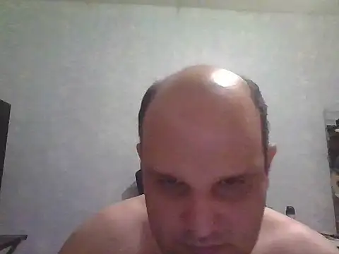 Snapshot of Heavy_Rebellx chatting on February 2026 03:46:02 AM Heavy Rebellx online show from February 2026 03:46:02 AM