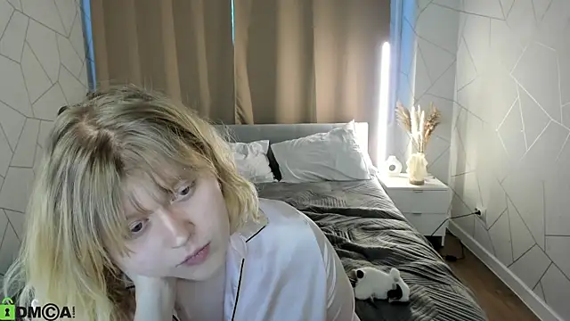 Snapshot of luna_c0ra chatting on March 2026 01:10:01 AM luna c0ra online show from March 2026 01:10:01 AM