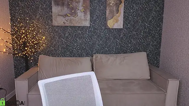 Snapshot of luna_c0ra chatting on March 2026 01:09:01 AM luna c0ra online show from March 2026 01:09:01 AM