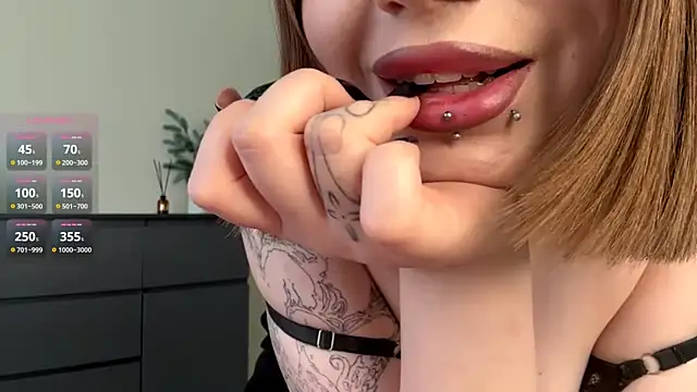 PledHoly online show from April 2026 01:41:01 PM