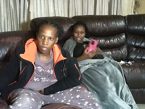 Snapshot of Sky-Diamond chatting on March 2026 11:46:01 PM Sky-Diamond online show from March 2026 11:46:01 PM