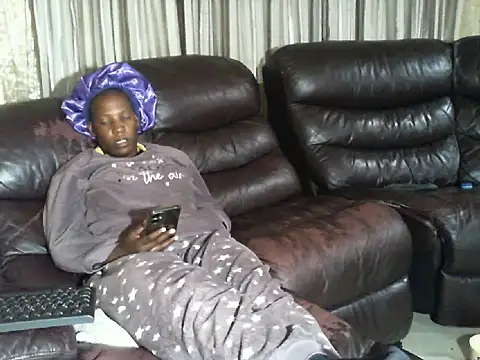 Snapshot of Sky-Diamond chatting on March 2026 06:24:01 PM Sky-Diamond online show from March 2026 06:24:01 PM