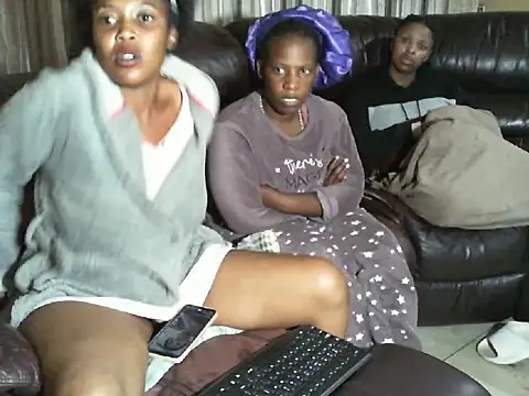 Snapshot of Sky-Diamond chatting on March 2026 09:18:02 PM Sky-Diamond online show from March 2026 09:18:02 PM