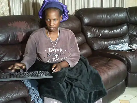 Snapshot of Sky-Diamond chatting on April 2026 09:04:02 PM Sky-Diamond online show from April 2026 09:04:02 PM