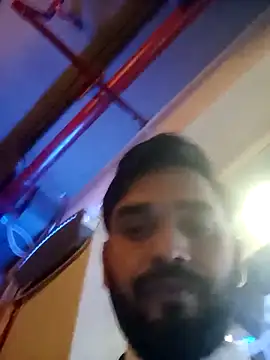 Playbcallb online show from May 2026 04:37:01 PM