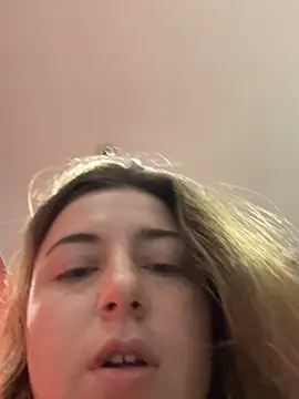 Snapshot of kate_nicepops999114 chatting on March 2026 08:10:02 AM kate nicepops999114 online show from March 2026 08:10:02 AM