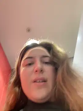 Snapshot of kate_nicepops999114 chatting on April 2026 07:19:01 AM kate nicepops999114 online show from April 2026 07:19:01 AM