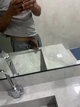 twink231 online show from April 2026 11:57:02 PM
