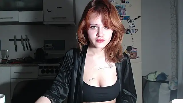 SolarAdrienne online show from March 2026 06:44:02 PM