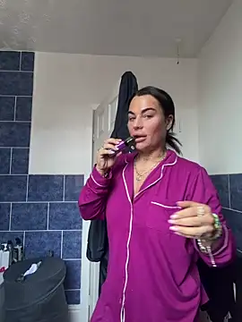 Darkfantisyx online show from June 2026 11:24:02 AM