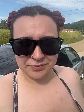 Sandragll online show from June 2026 03:58:01 PM