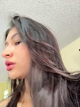 Aylin fire online show from March 2026 06:36:01 PM