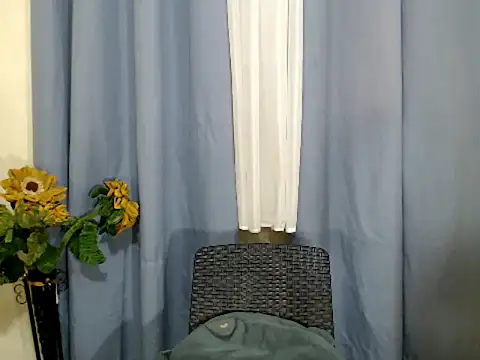 XwildCUcumberX online show from August 2026 02:19:01 PM