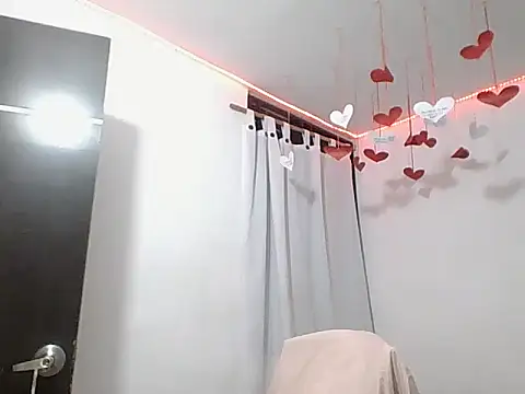 Snapshot of Lia1224 chatting on February 2026 06:04:02 PM Lia1224 online show from February 2026 06:04:02 PM