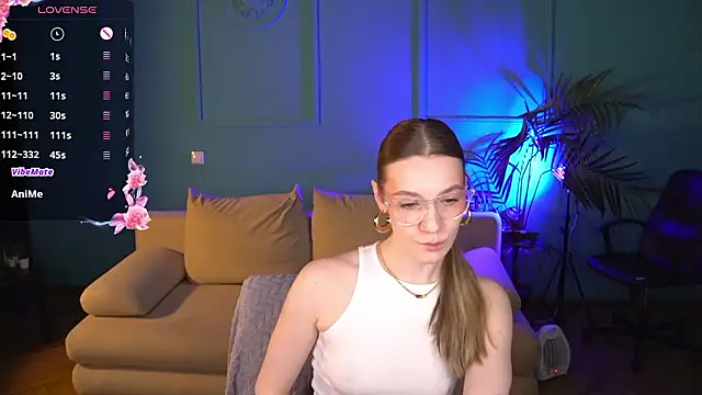 Vanessa  Lui online show from March 2026 03:05:02 PM