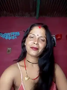 Snapshot of Hot_bh87 chatting on July 2026 04:10:01 PM Hot bh87 online show from July 2026 04:10:01 PM